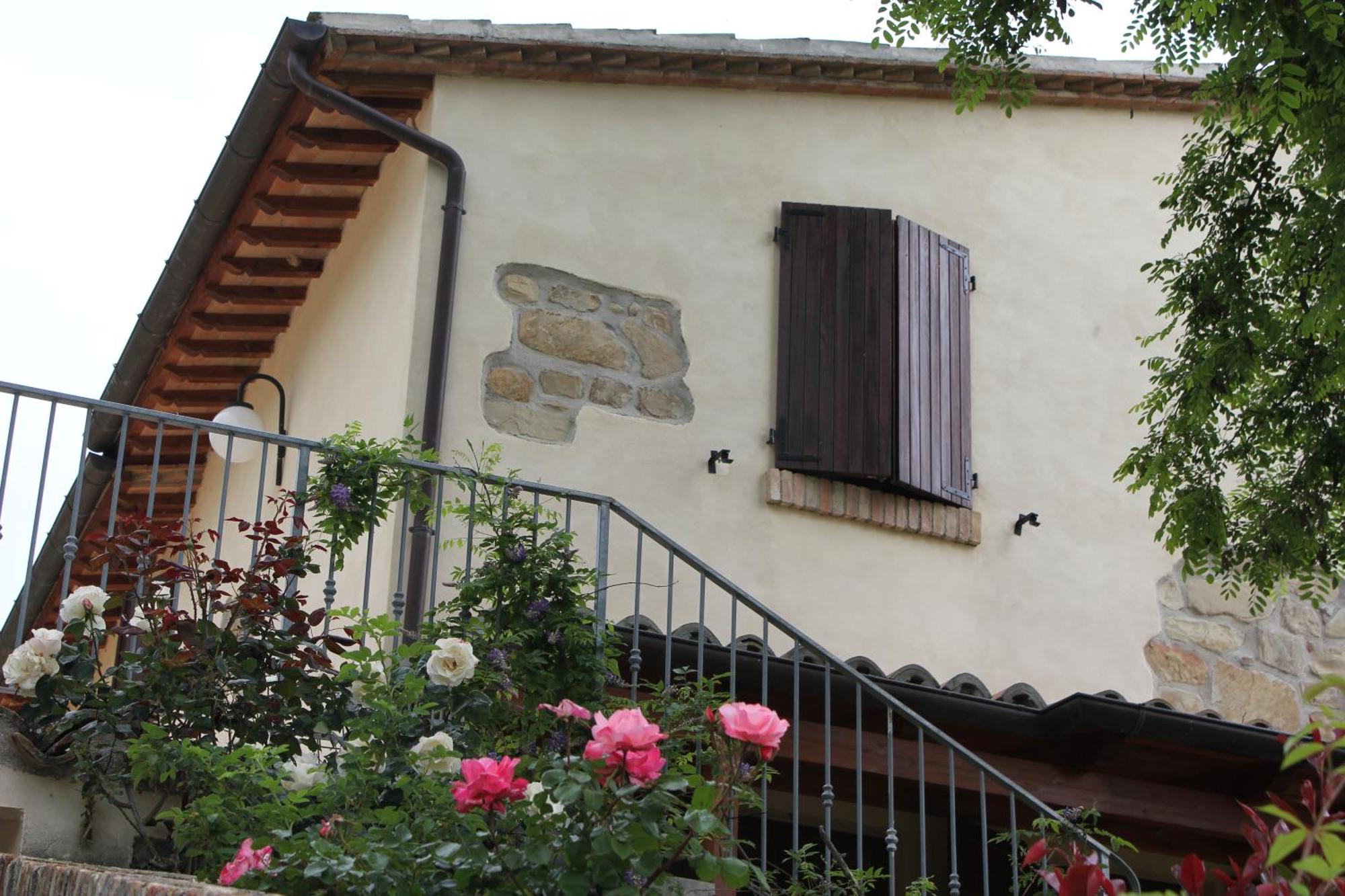 Agriturismo La Valle Del Vento Urbino Kültér fotó
